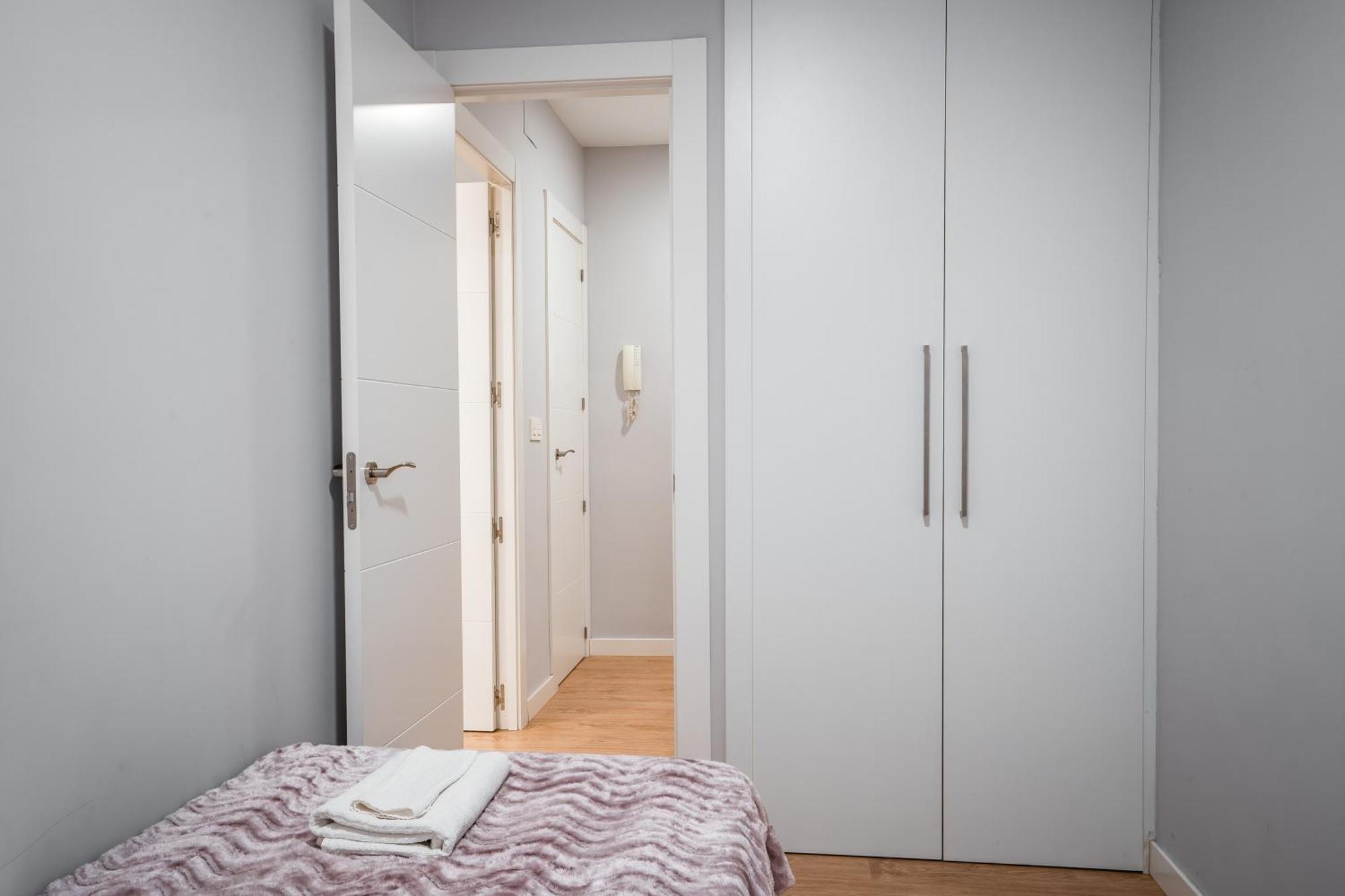 Qh Estacion De Tren Apartment Granada Luaran gambar
